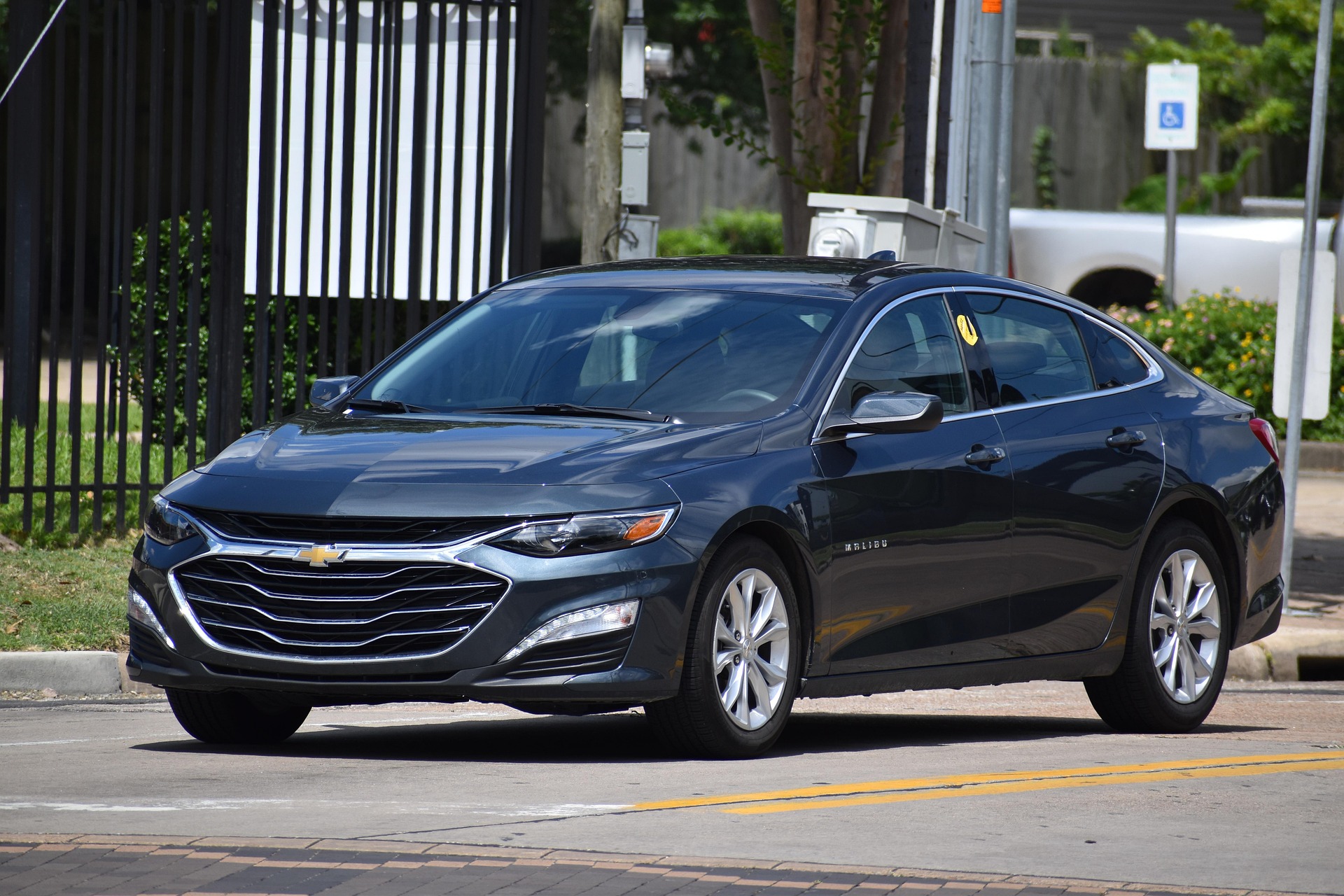 artisticoperations-chevy-5260229_1920 (1).jpg